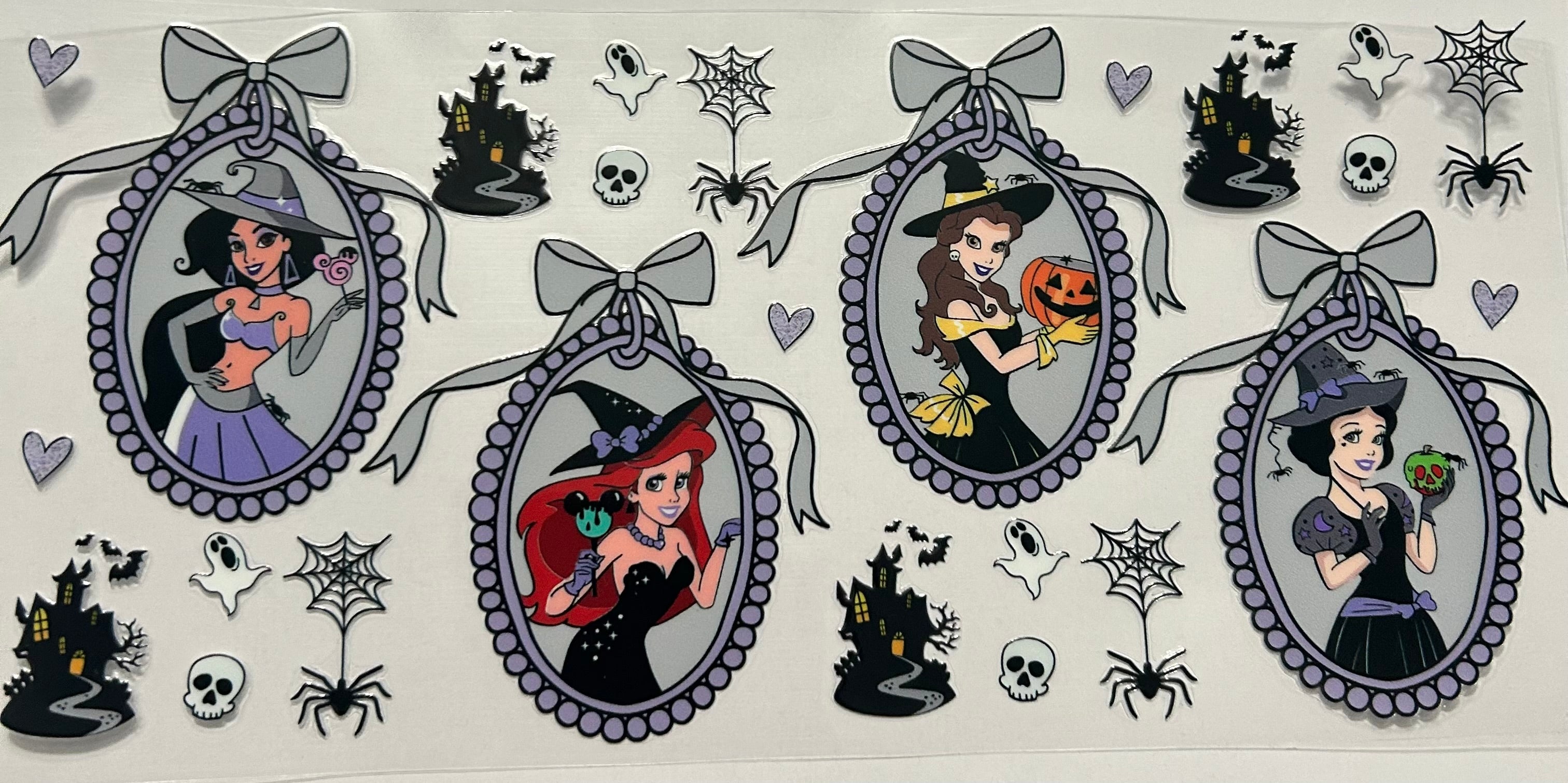 HALLOWEEN PRINCESSES 1