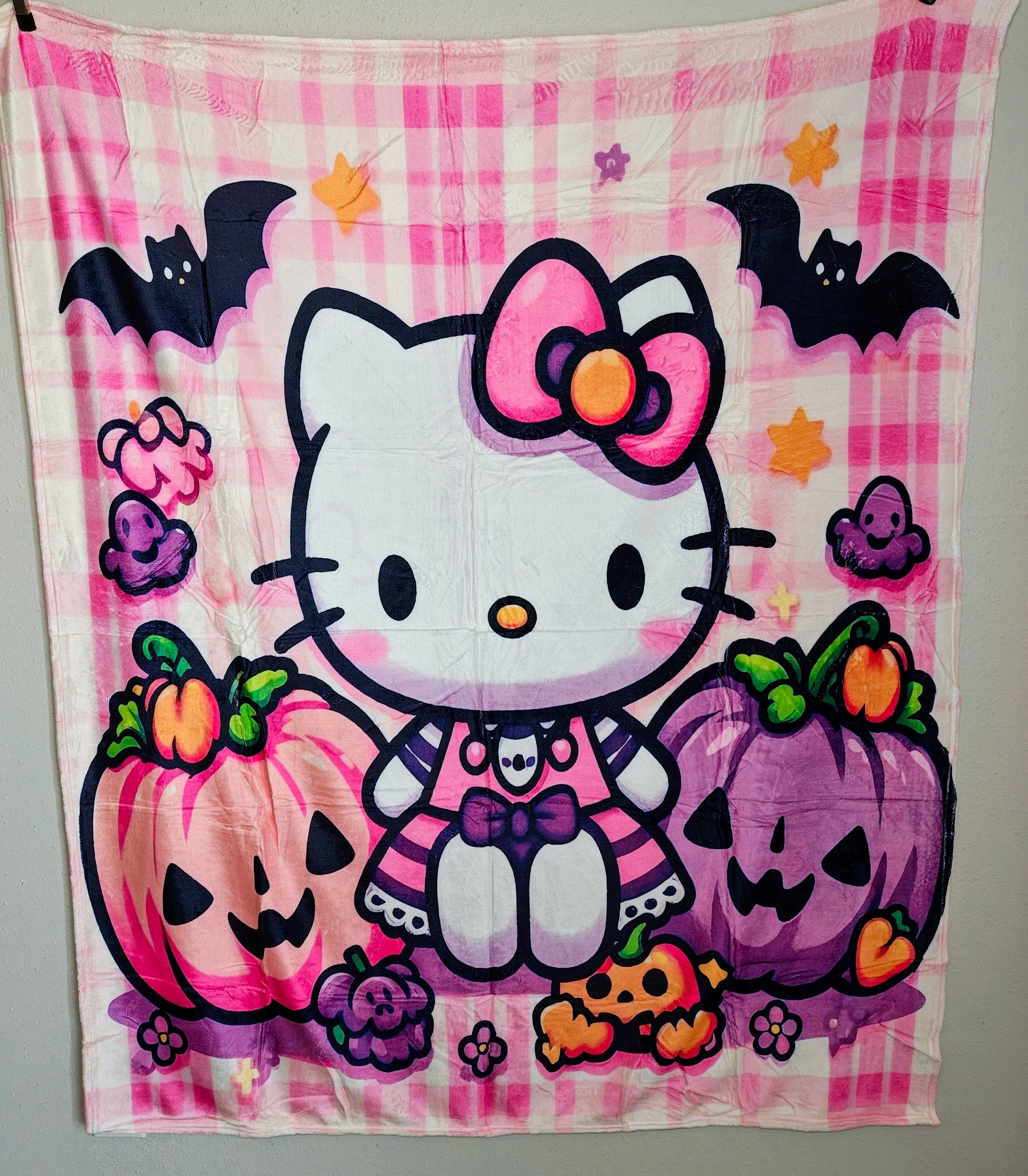 FLANNEL HELLO KITTY PINK & PURPLE PUMPKINS BLANKET